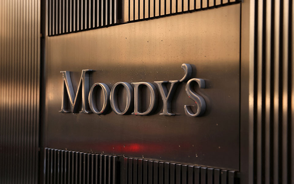 moodys-aναβάθμισε-σε-θετικό-το-outlook-της-ελλάδα-562329160