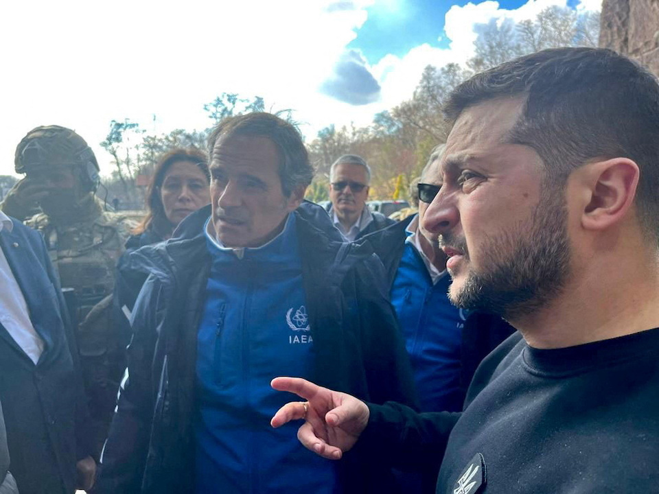 ουκρανία-ο-ζελένσκι-στη-ζαπορίζια-562341811