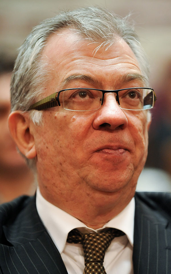 Τραγωδία στα Τέμπη: «Τι θα πούμε στον κόσμο που έχασε τα παιδιά του;»-1