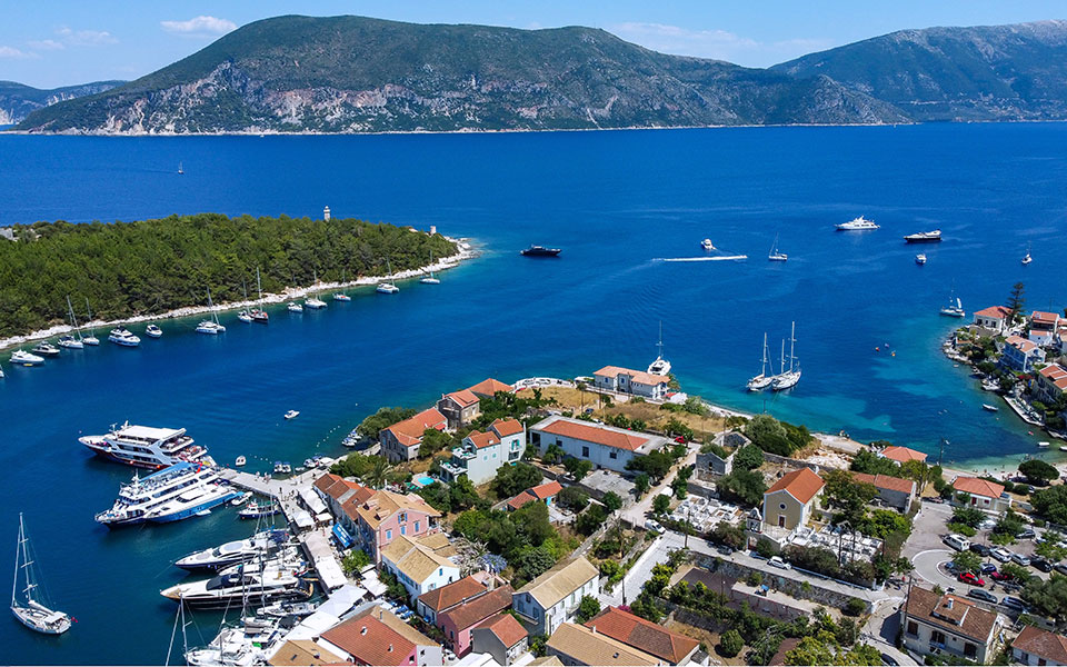 η-κεφαλονιά-καλύτερο-ελληνικό-νησί-γι-562319479