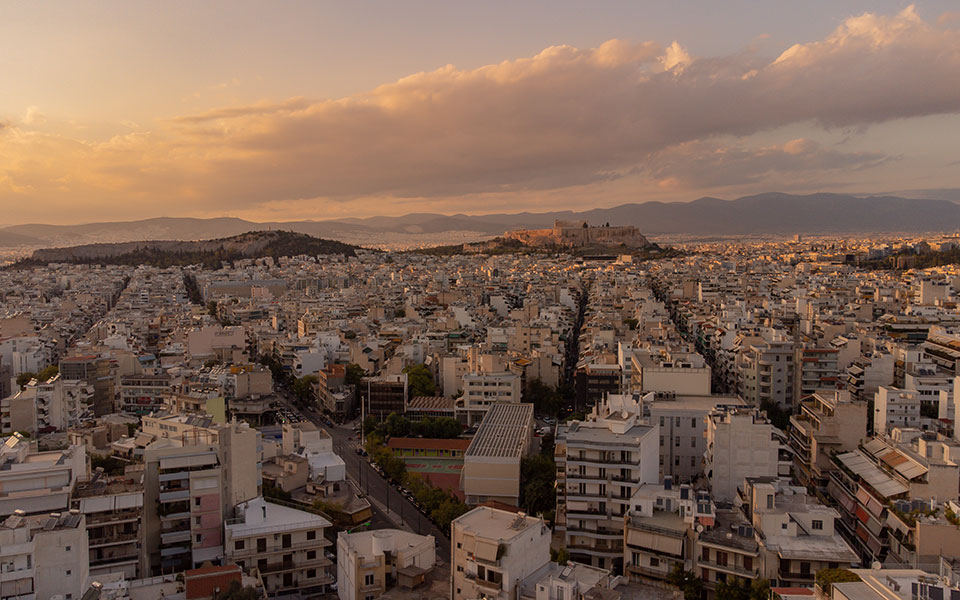 χαμηλότοκα-δάνεια-σε-νέους-πώς-θα-χορη-562302421