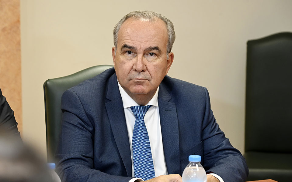 ν-παπαθανάσης-το-δάνειο-η-αντιπαράθεσ-562342690