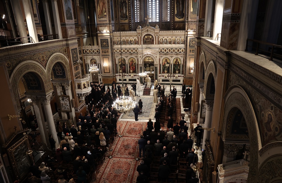 Τέμπη: Μνημόσυνο για τα θύματα σε όλους τους ναούς – Στη Μητρόπολη Αθηνών Σακελλαροπούλου και Μητσοτάκης-2