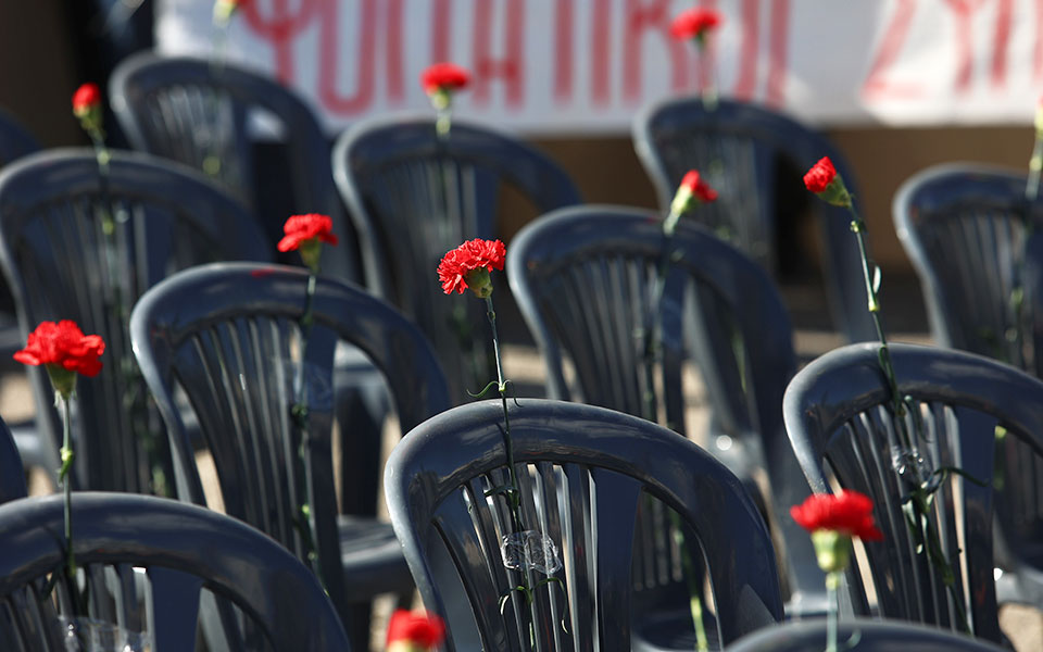 τραγωδία-στα-τέμπη-διαδηλώσεις-σε-όλη-562309924