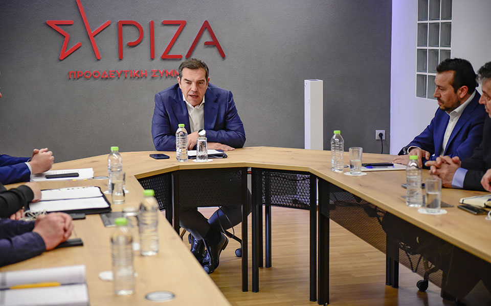 τσίπρας-για-τέμπη-η-αποποίηση-και-η-διά-562316224