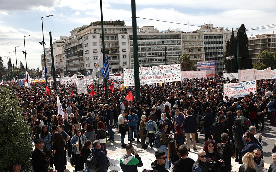 Νέα συλλαλητήρια για την τραγωδία στα Τέμπη-4