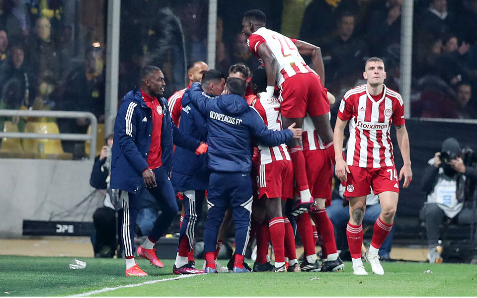 αεκ-ολυμπιακός-νίκη-με-3-1-για-τους-ερ-562320052