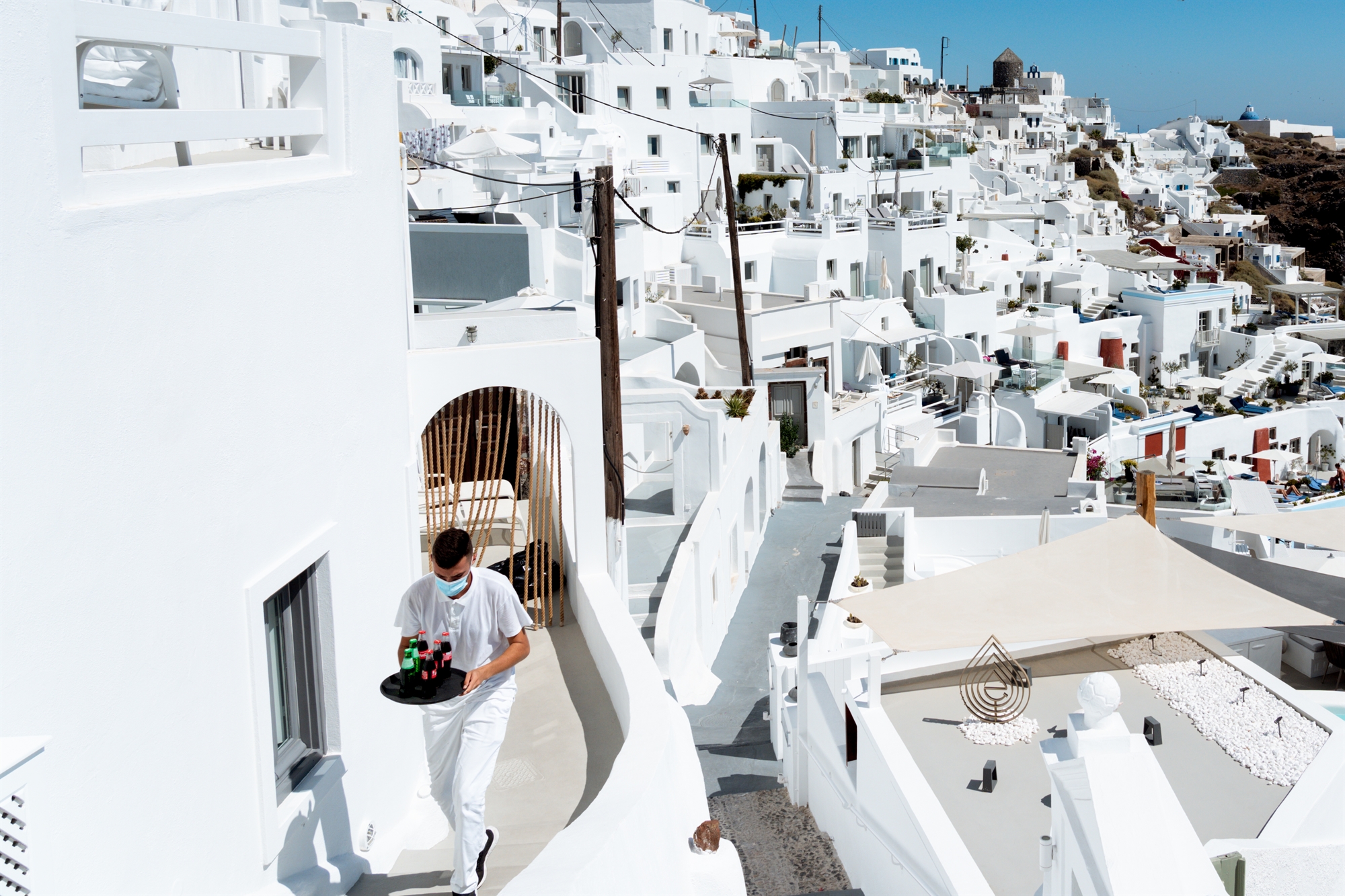 οι-εργαζόμενοι-γυρίζουν-την-πλάτη-στο-562329022