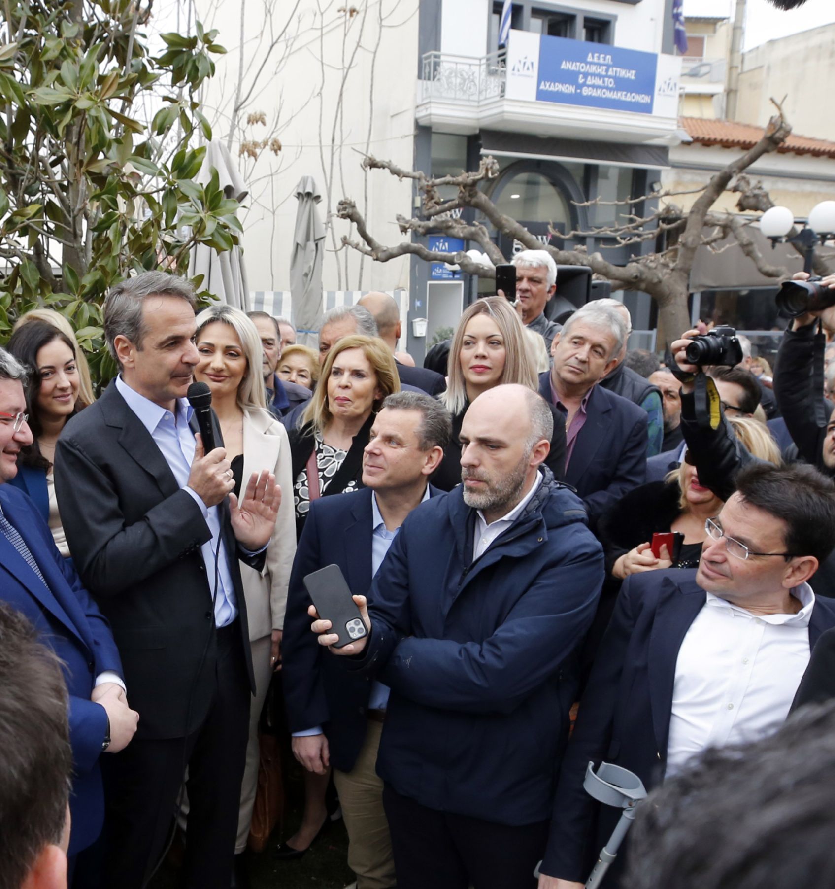 κ-μητσοτάκης-όπως-στρώνεις-κοιμάσαι-562299532