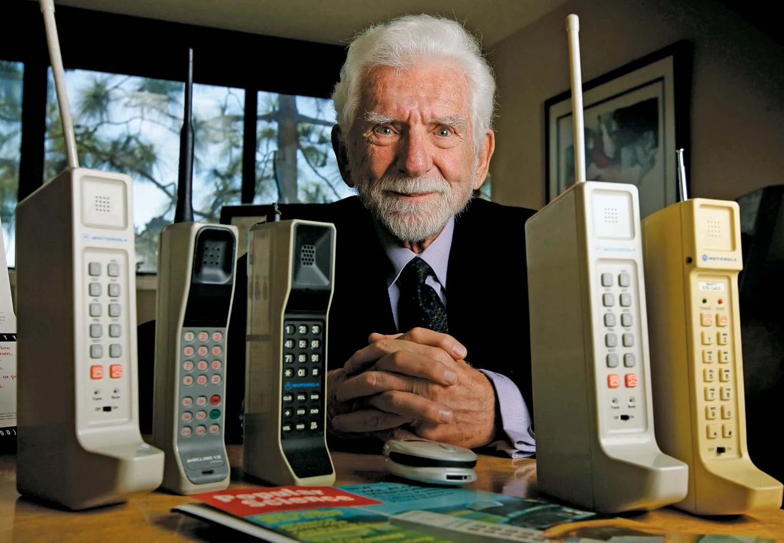 τα-επόμενα-κινητά-θα-είναι-ενσωματωμέ-562304032