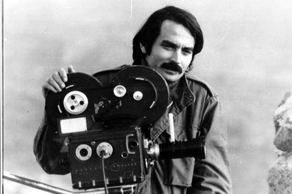 λάκης-παπαστάθης-οπαδός-αρχών-τέχν-562317394