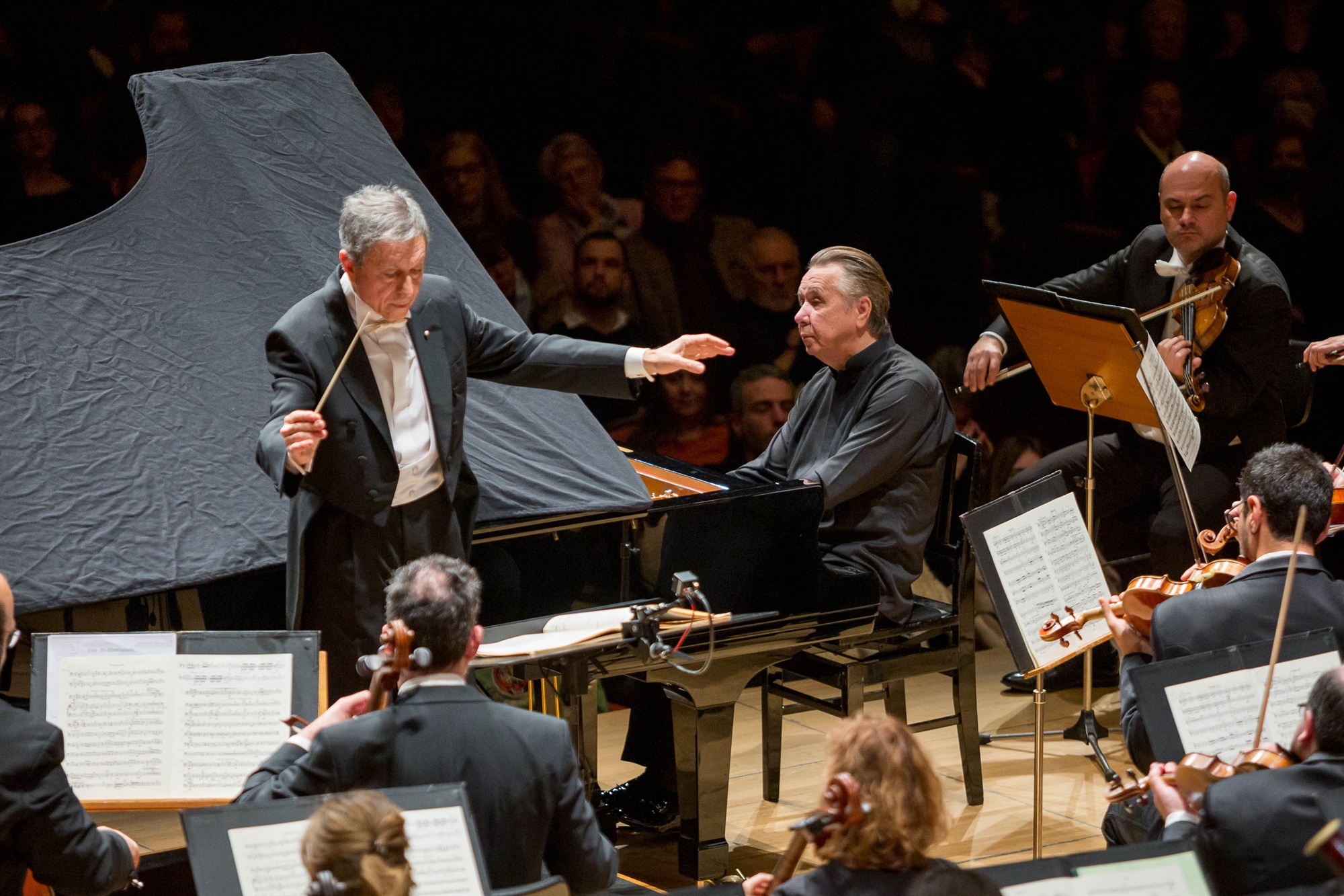 ραχμάνινοφ-από-τον-μιχαήλ-πλετνιόφ-κα-562329064