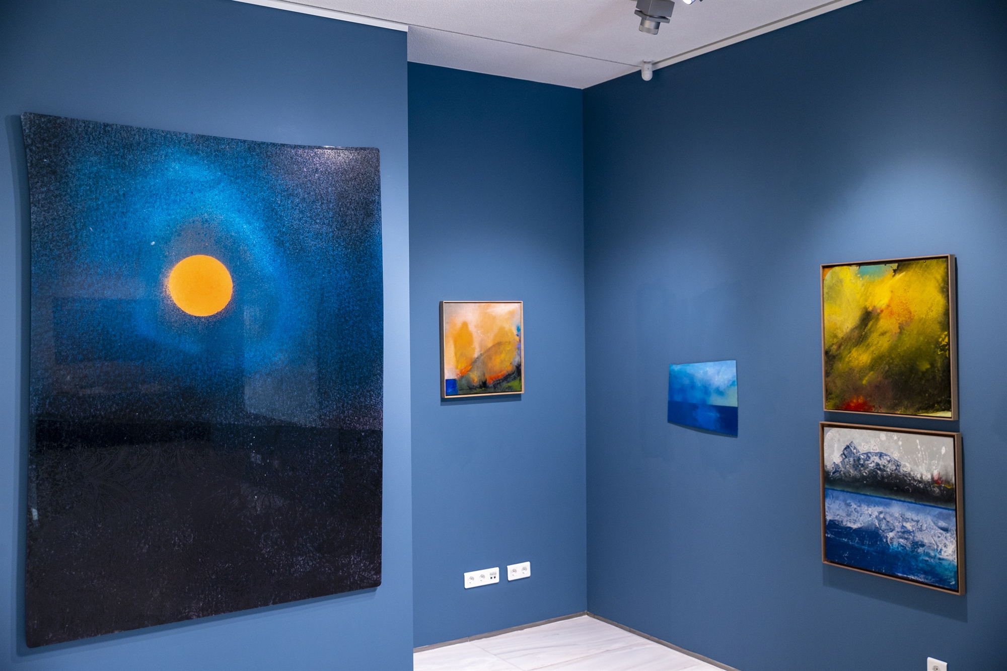 Μανώλης Χάρος: «Σε γκρεμό κρέμουμαι βαθύ, κι αυτό βαστώ μονάχο»-1