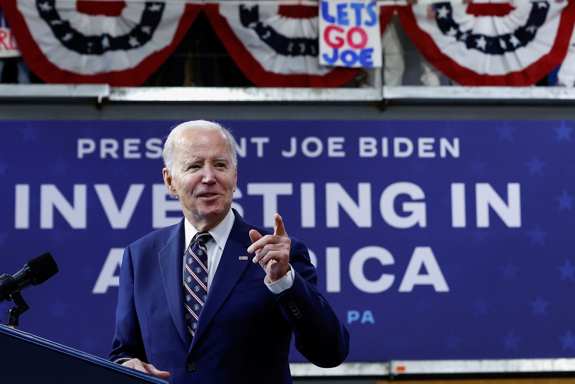 ηπα-φόρο-25-στους-πλούσιους-προτείνει-ο-562315753