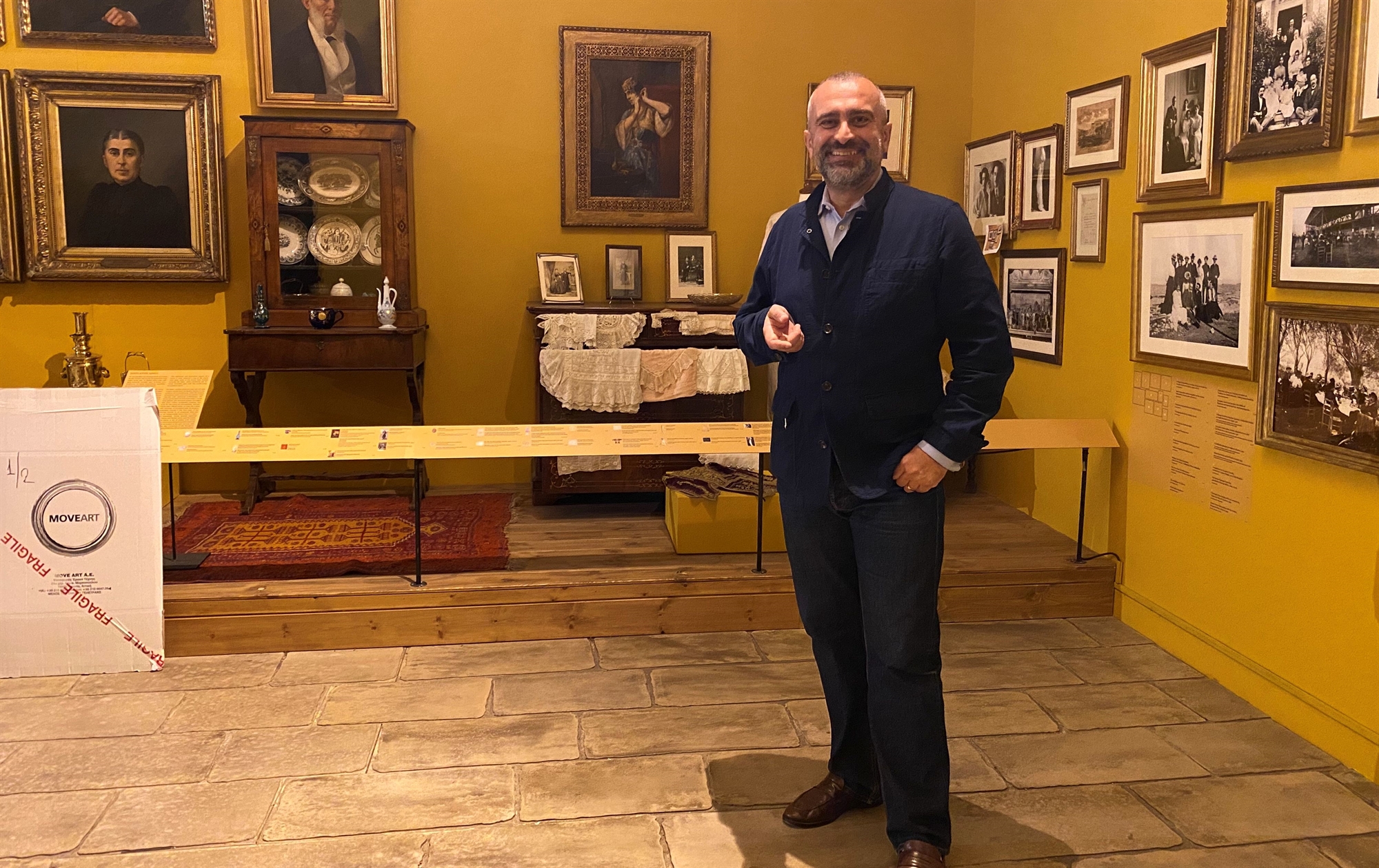 αποχαιρετώντας-μια-έκθεση-που-έγραψε-562306030