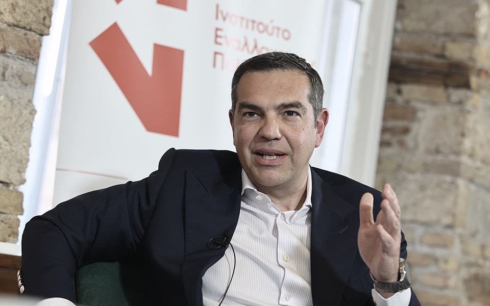 τσίπρας-η-νίκη-του-συριζα-στην-απλή-ανα-562341823