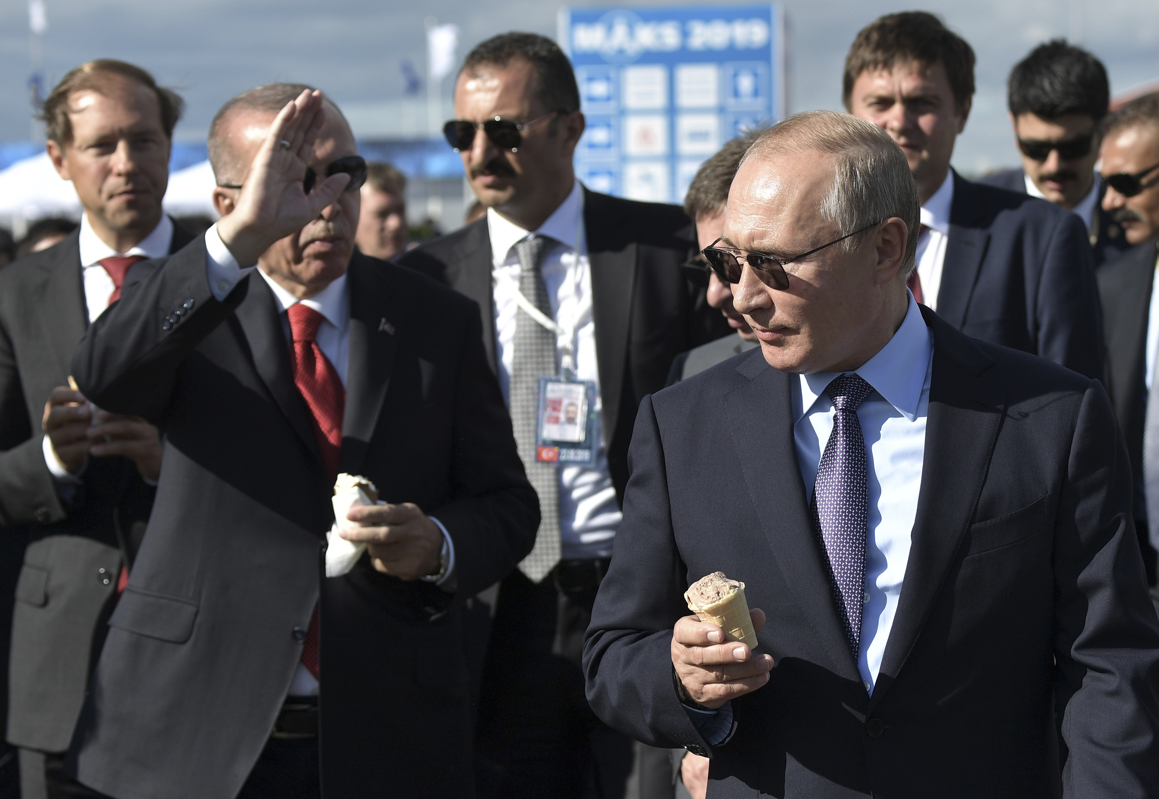 Η διπλωματία του παγωτού που «πάντα περιμένει τον Σι στη Μόσχα»-5