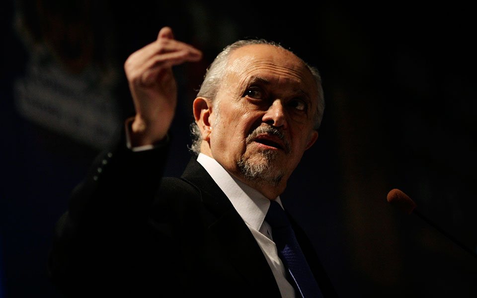 mario-molina-το-doodle-της-google-για-τον-μεξικανό-χημικό-562329991