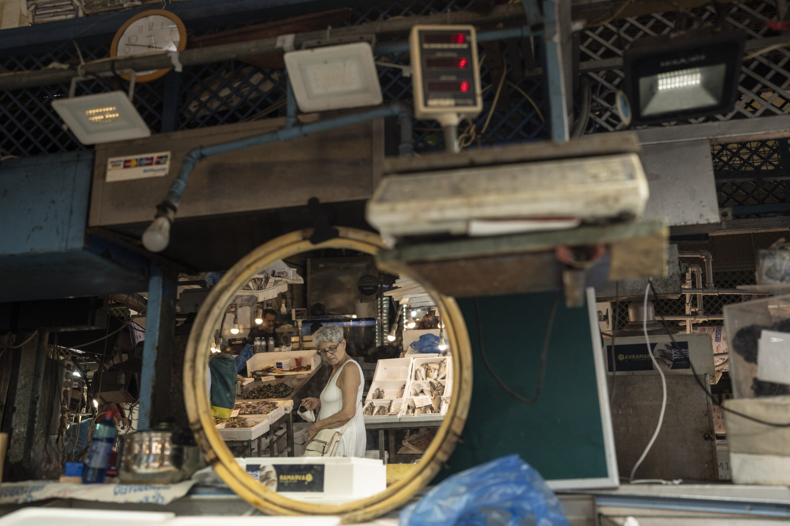 πληθωρισμός-υποχώρησε-στο-61-τον-φεβρο-562320508