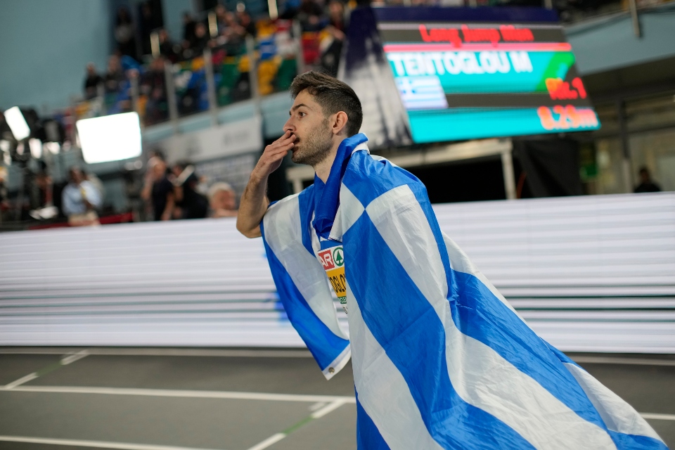 γιώργος-πομάσκι-στην-κ-το-χρυσό-μετ-562308295