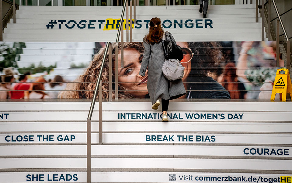 ισπανία-αποζημίωση-200-000-ευρώ-για-25-χρόνια-562312387