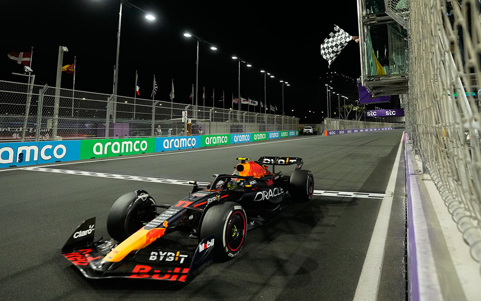 τζέντα-η-έπαρση-του-φερστάπεν-και-οι-πα-562331263