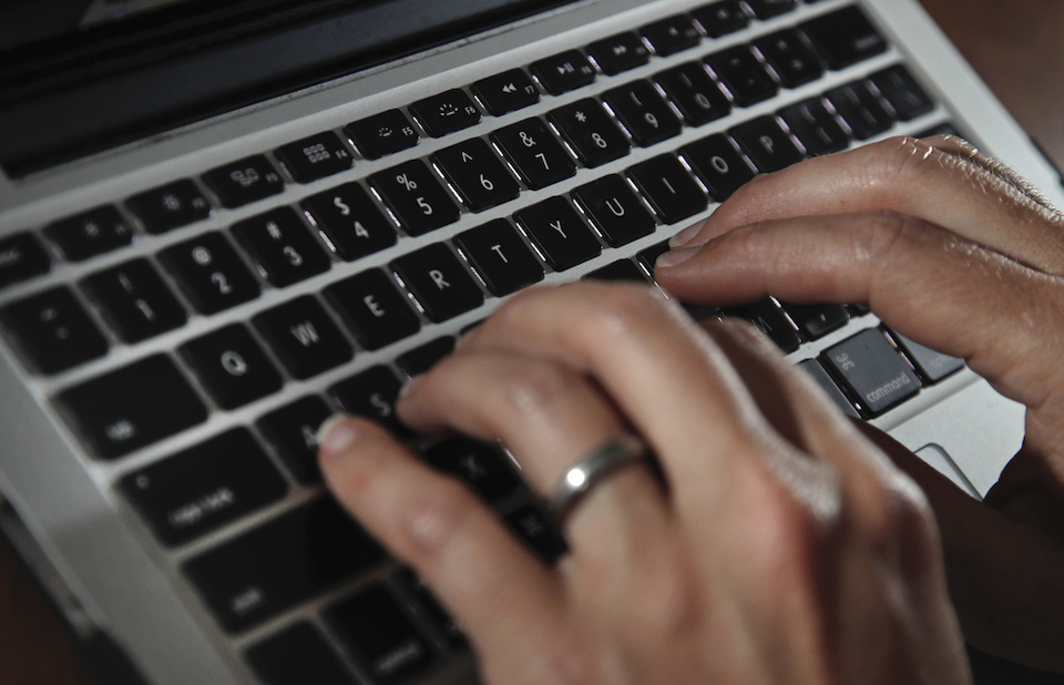 spyware-διεθνής-πρωτοβουλία-για-τον-περιορι-562347607