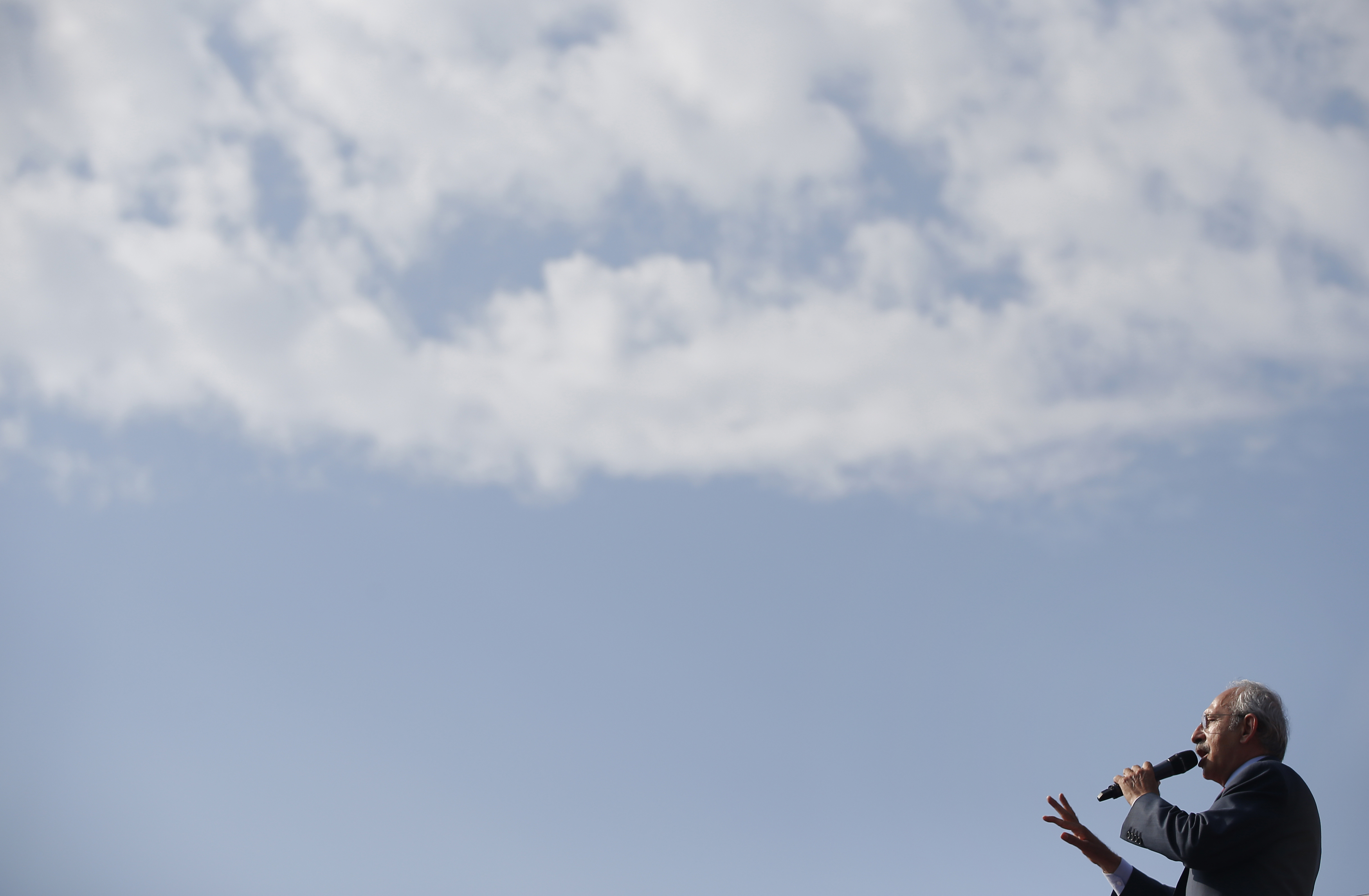 Εκλογές στην Τουρκία: Ο Κιλιτσντάρογλου αναδύεται από τη «σκιά» του Ερντογάν-1