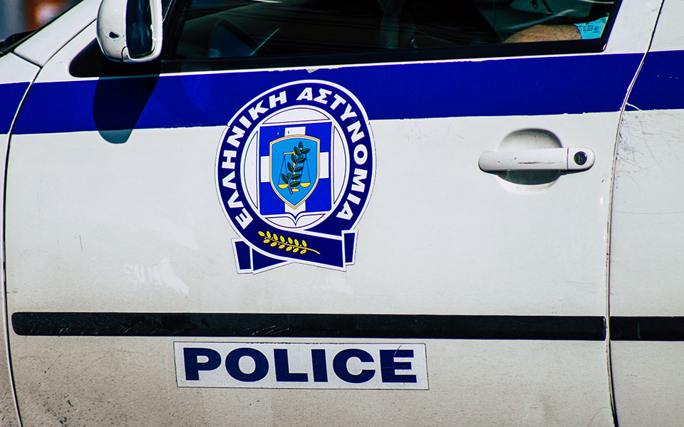 σύλληψη-19χρονου-για-προσβολή-γενετήσι-562309201