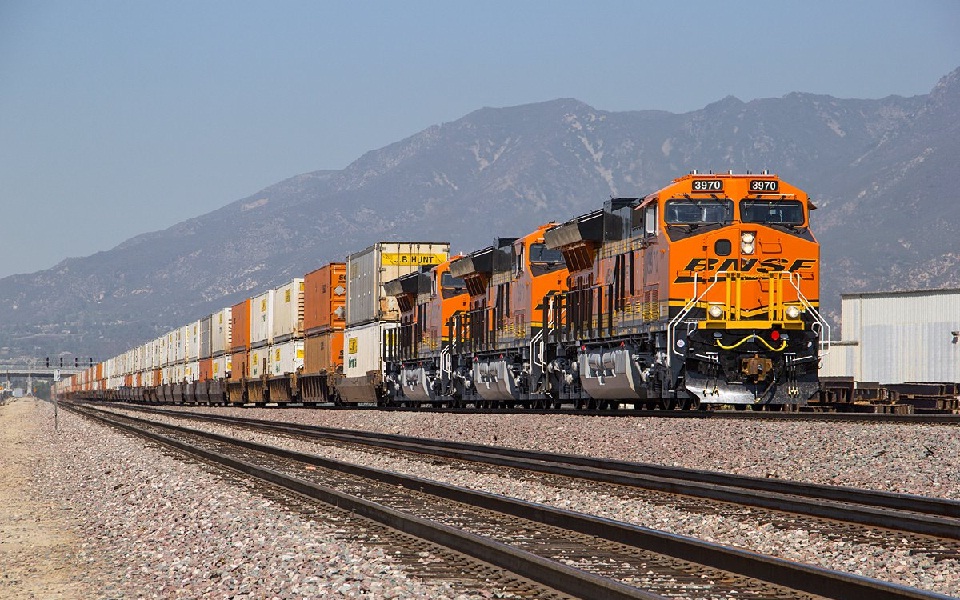 ηπα-εκτροχιασμός-τρένου-με-πιθανώς-επ-562324735