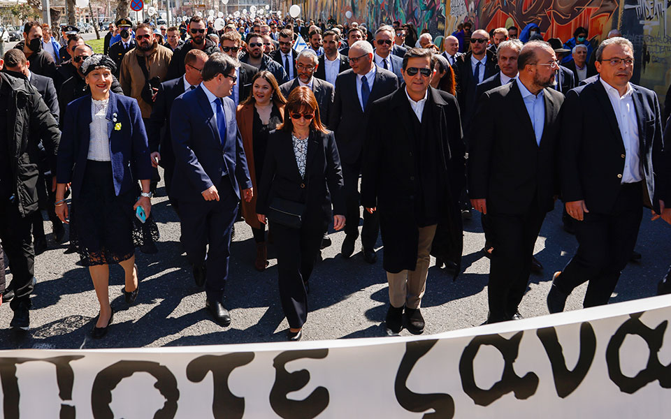σακελλαροπούλου-τιμάμε-τα-θύματα-του-562330030