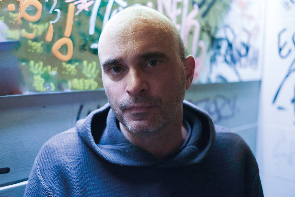 Αχιλλέας Ραζής: «Στα έργα που φτιάχνω θέλω να υπάρχει μια μικρή ιστορία»-3