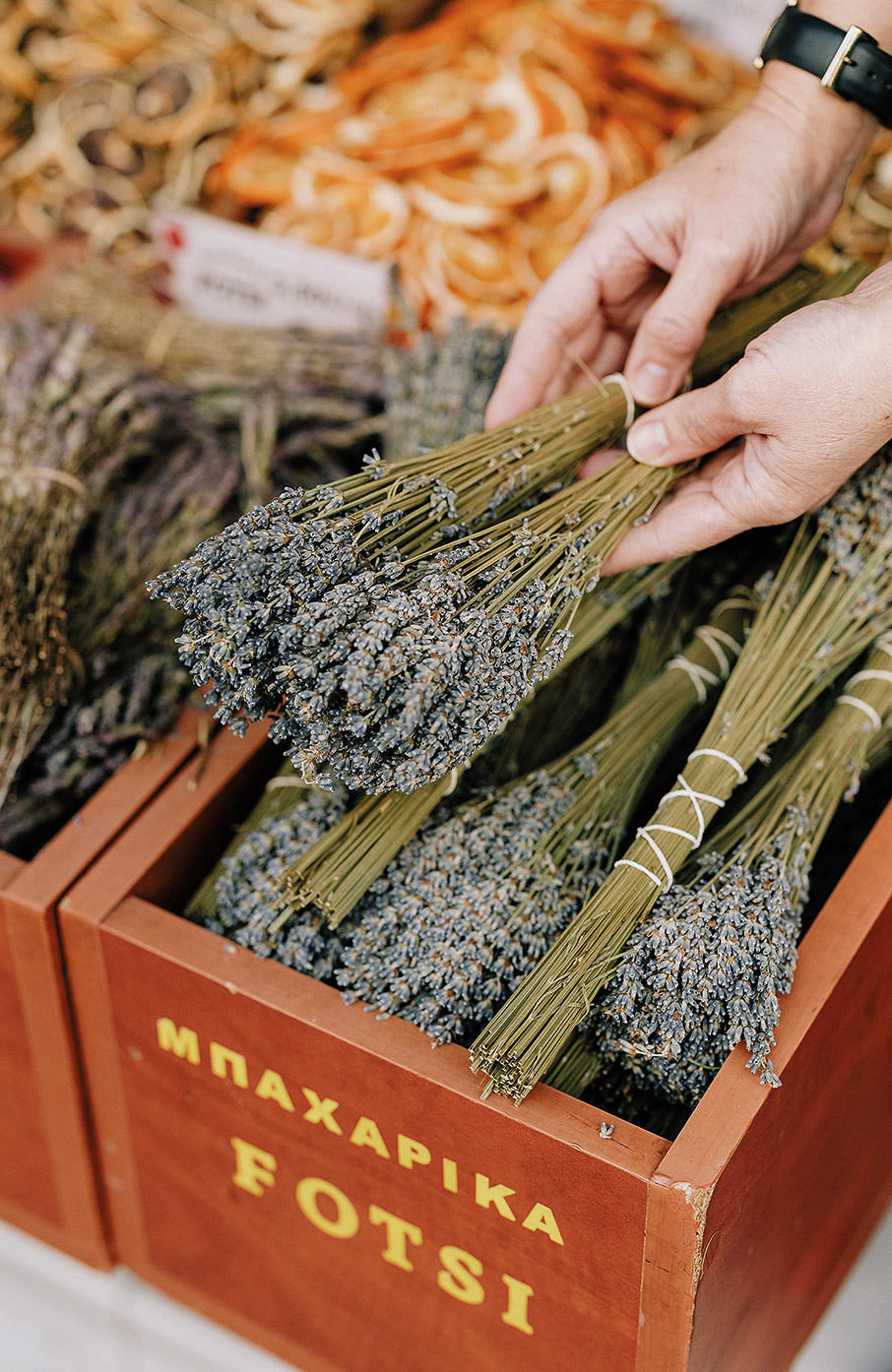 Τα αυθεντικά μπαχαράδικα της οδού Ευριπίδου-3