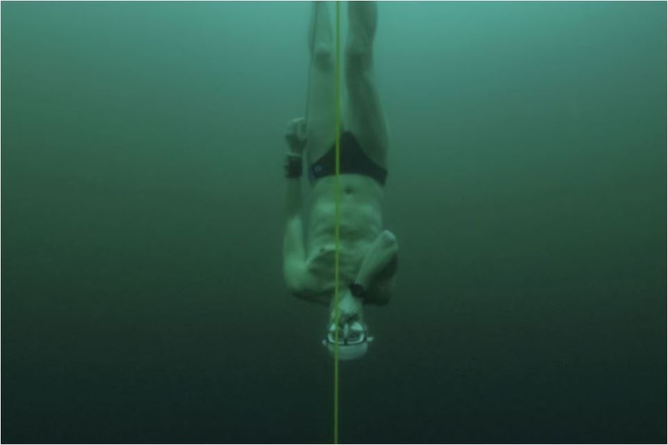 ρεκόρ-ελεύθερης-κατάδυσης-έκανε-τσέχ-562325119