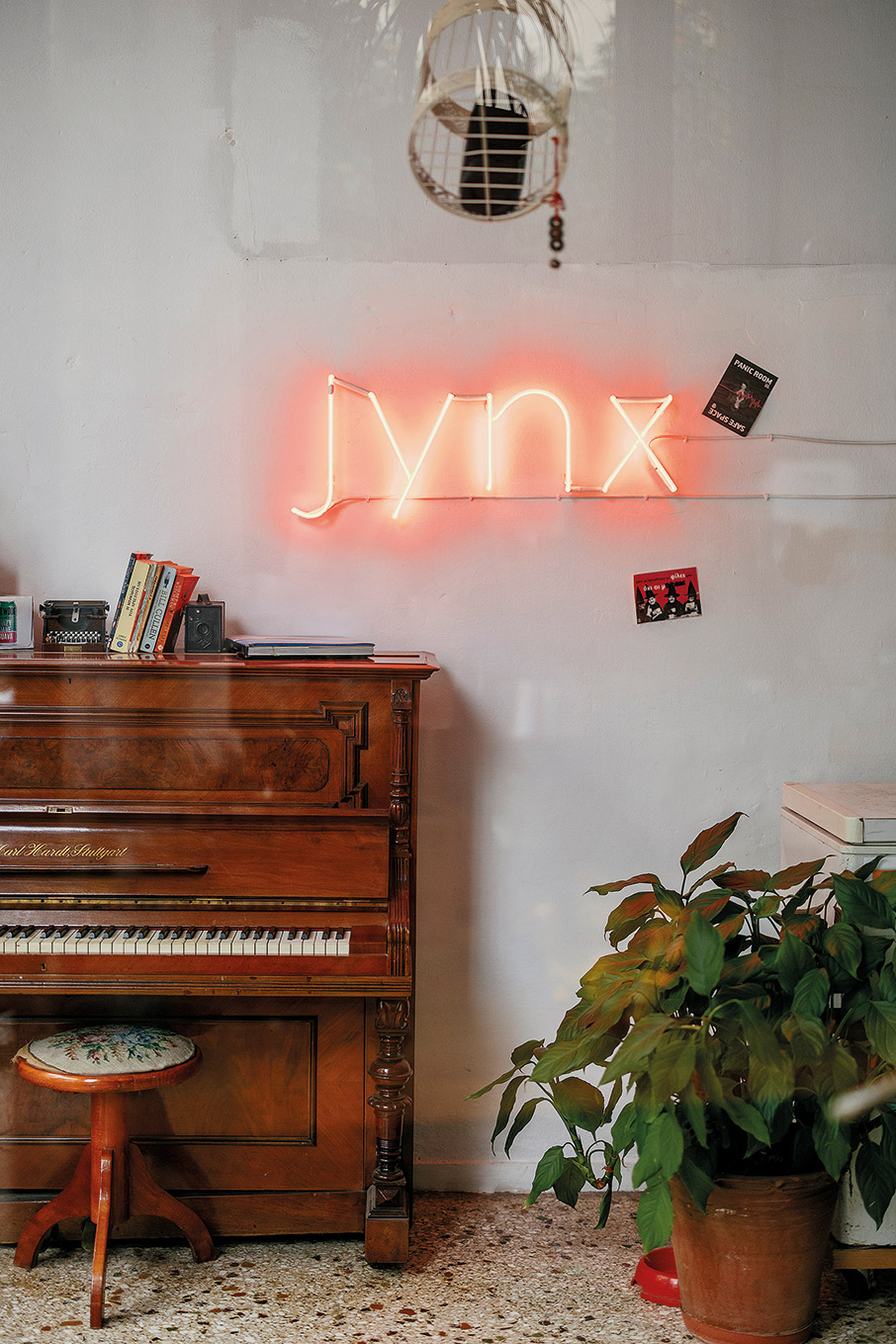 Γκύζη: Ένα μικρό «χωριό» μέσα στην Αθήνα-9