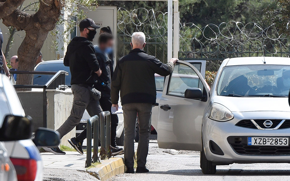 ηλιούπολη-στη-φυλακή-ο-προπονητής-τάε-562341541