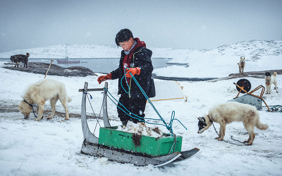 Φωτογραφίζοντας για δυο μήνες τους ιθαγενείς της Αλάσκας-1