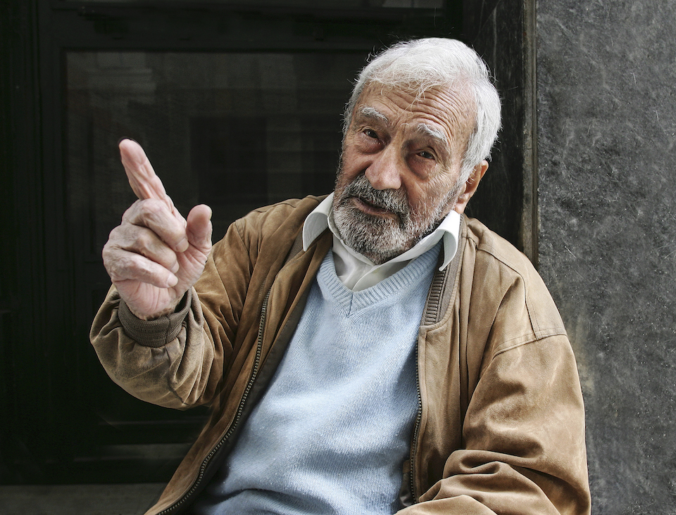 πέθανε-ο-συγγραφέας-αλέξης-πάρνης-562317406