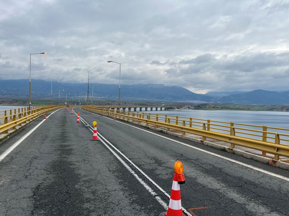 γέφυρα-σερβίων-θέμα-χρόνου-να-πέσει-α-562327072