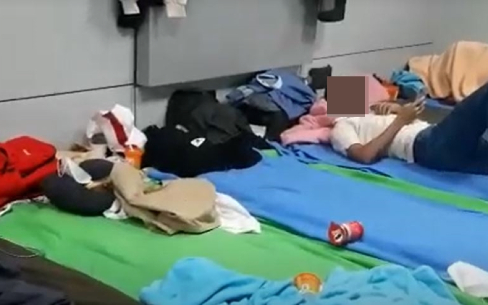 Πέντε Ρώσοι μένουν επί μήνες στο αεροδρόμιο της Σεούλ για να αποφύγουν την επιστράτευση-1