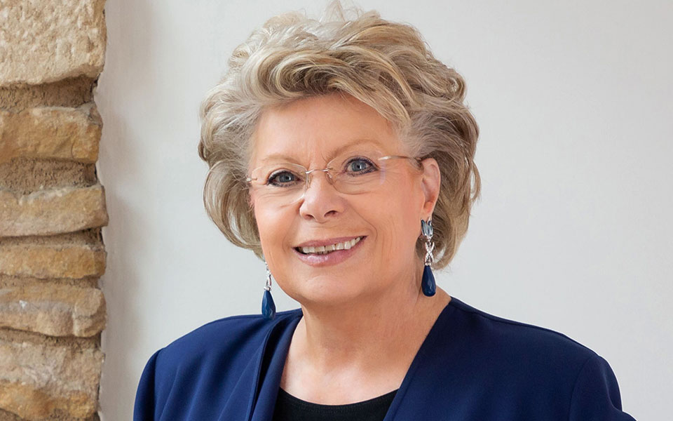 βίβιαν-ρέντινγκ-στην-κ-δικαιοσύνη-π-562318933