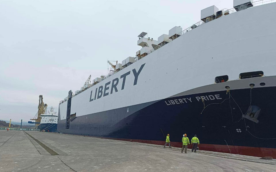 αλεξανδρούπολη-κατέπλευσε-στο-λιμάν-562307566