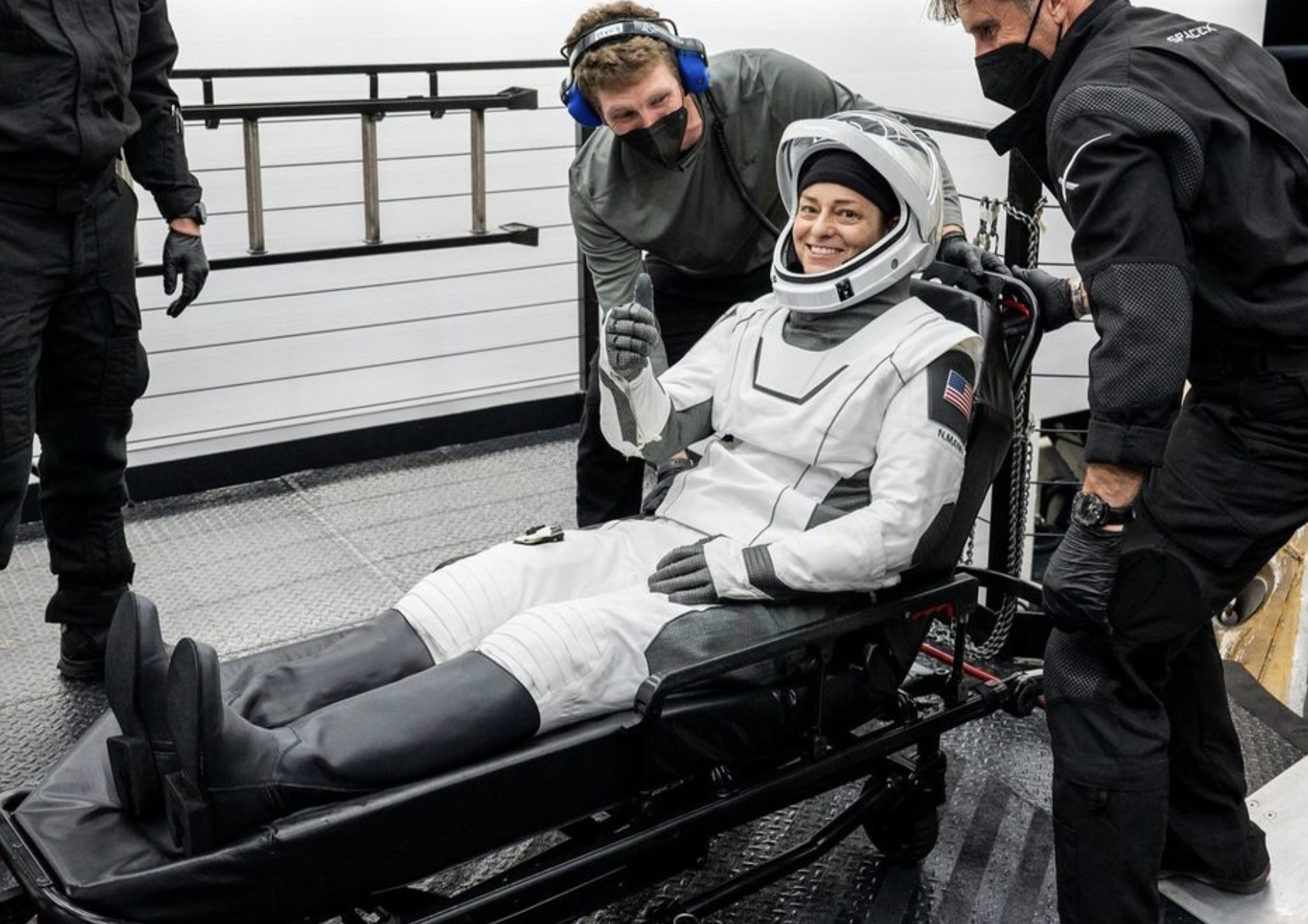 Πέντε μήνες στον ISS, 2.500 περιφορές γύρω από τη Γη – Το Crew 5 επέστρεψε στον πλανήτη-4