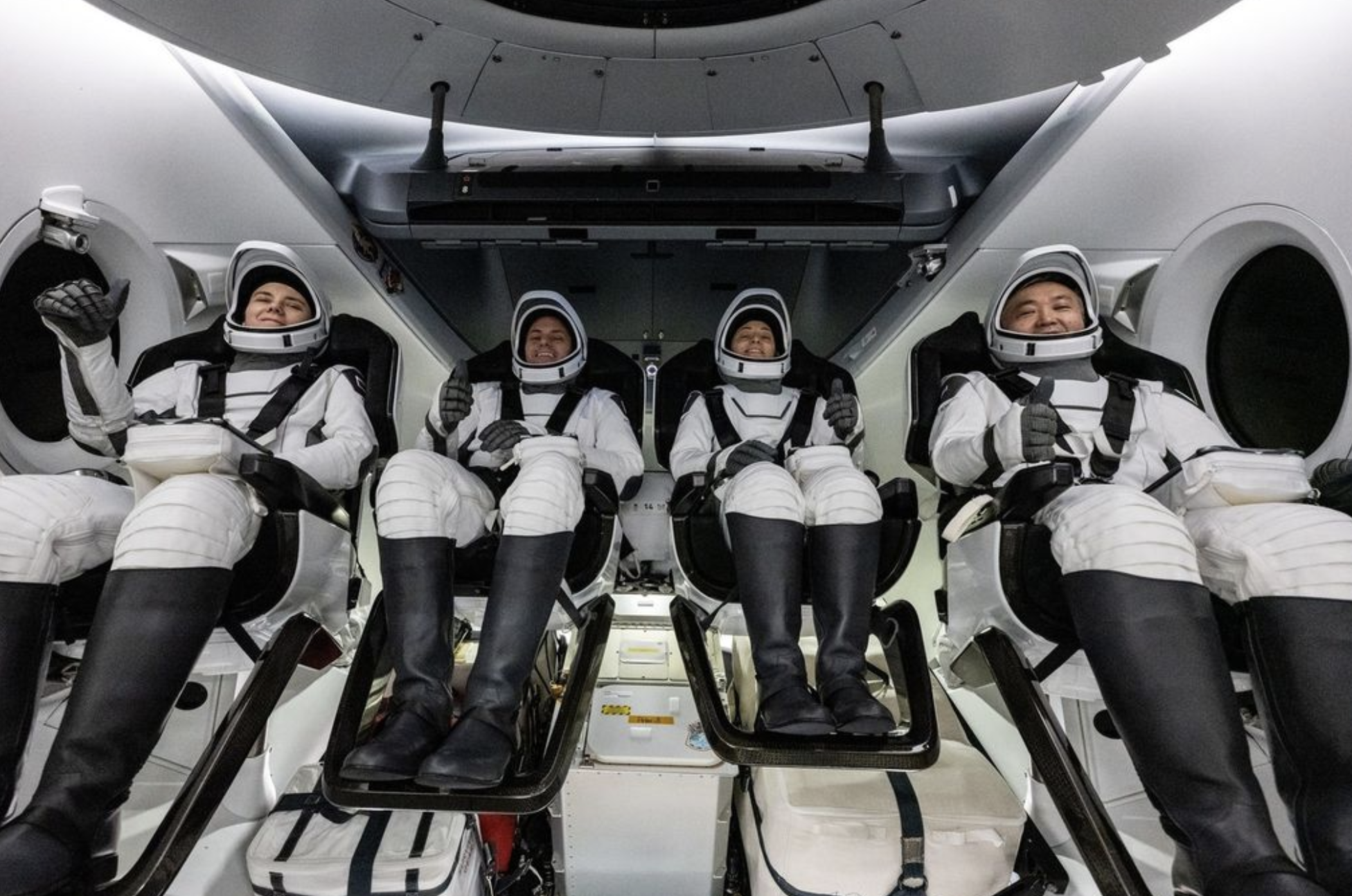 Πέντε μήνες στον ISS, 2.500 περιφορές γύρω από τη Γη – Το Crew 5 επέστρεψε στον πλανήτη-2