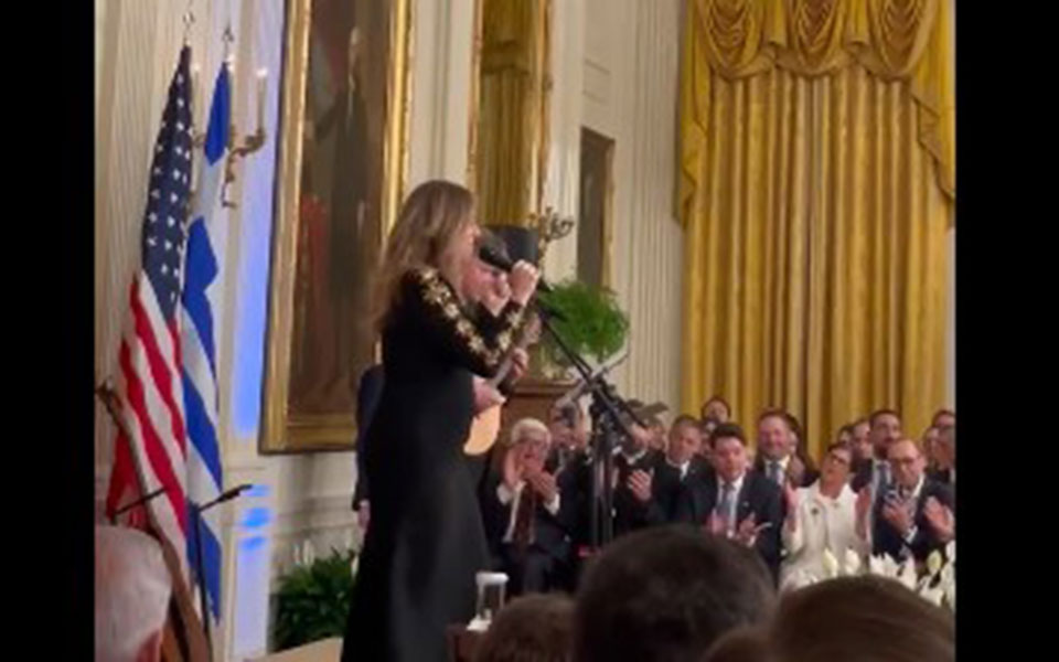 η-ρίτα-γουίλσον-τραγούδησε-σταμάτη-κό-562347358