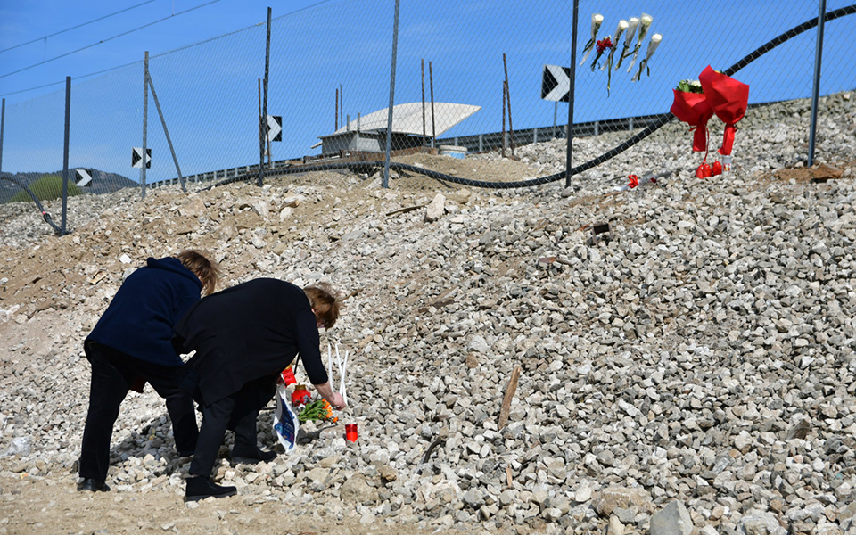 τέμπη-τρισάγιο-στον-τόπο-της-τραγωδία-562314748