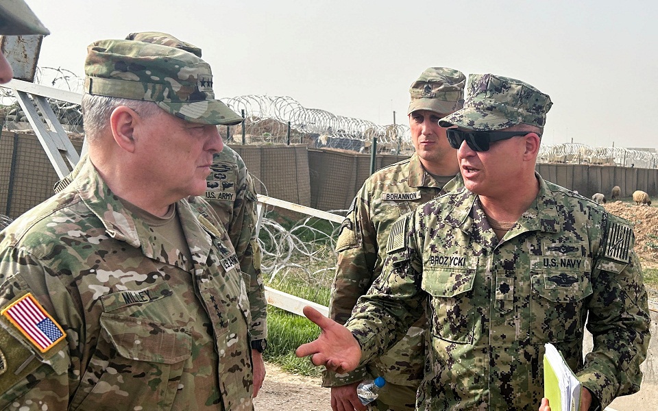 συρία-αεροπορικά-πλήγματα-των-ηπα-σε-α-562338682