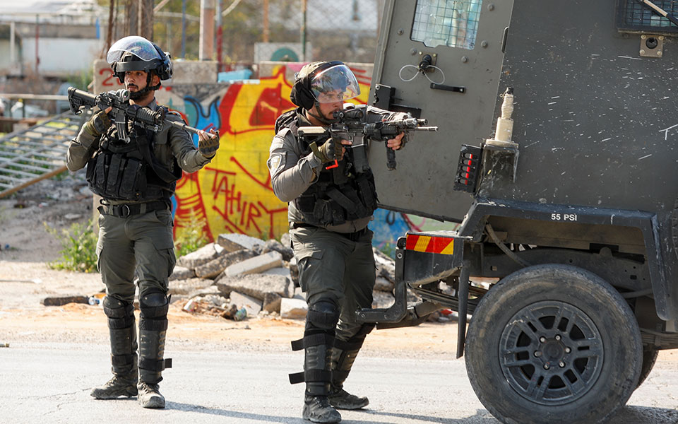 μεσανατολικό-οι-παλαιστίνιοι-δεν-έχο-562330180