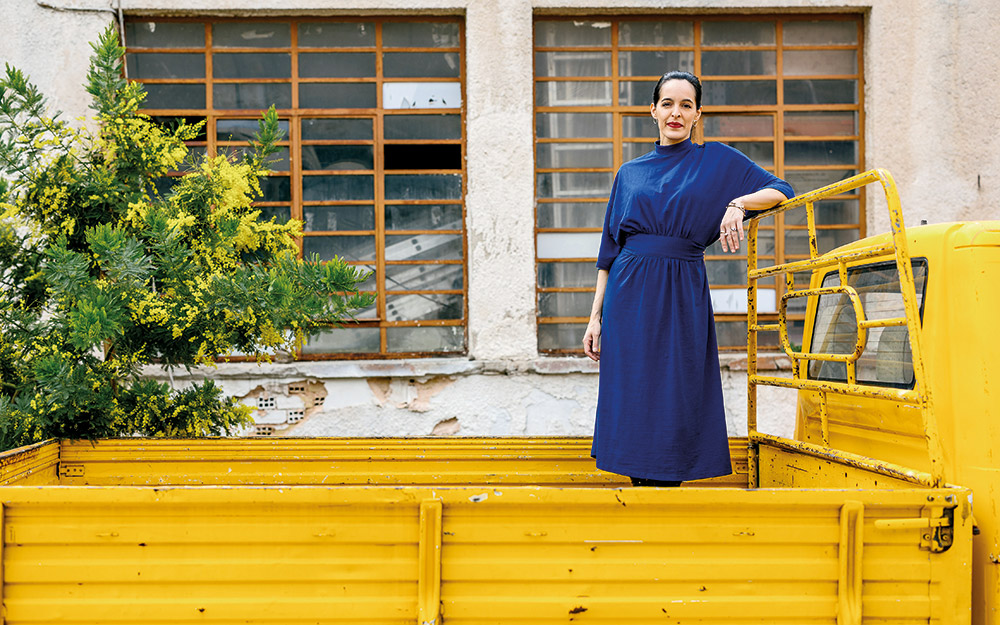 η-χριστίνα-μαξούρη-ζει-με-τους-δικούς-τ-562312324