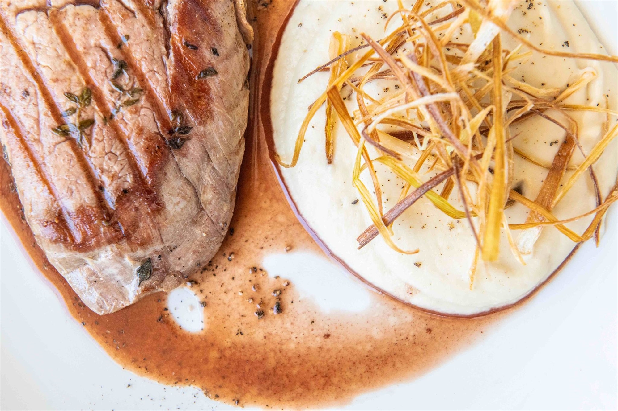 Μοσχαράκι Τήνου ή σαρδέλες με μέλι;-3